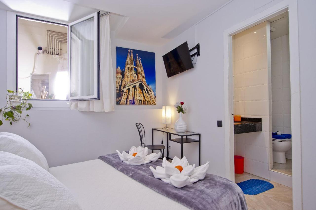 Barcelona City Centre Hostal Dış mekan fotoğraf